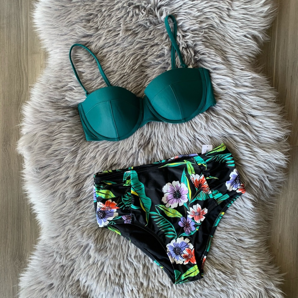 NWT Old Navy Bikini with High Rise Bottoms, M